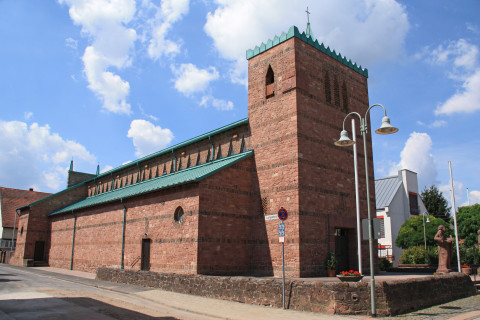 Kirche St. Peter und Paul, Dettingen